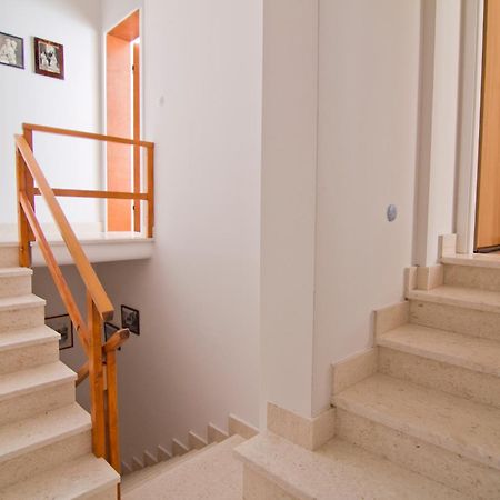 Apartments Donika Komiža Eksteriør bilde