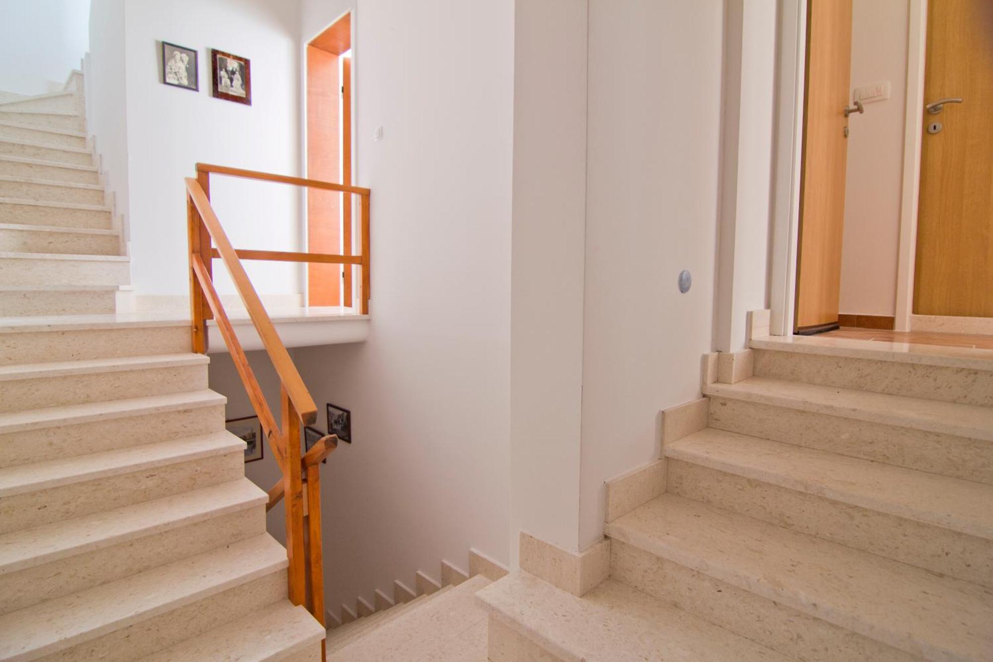 Apartments Donika Komiža Eksteriør bilde